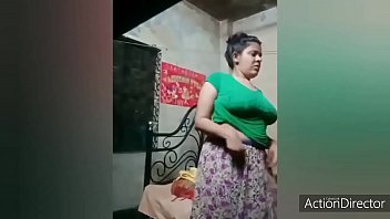 Desi Bangla Aunty