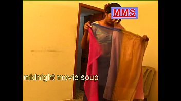 Very Hot Indian Housewife After Bath Wearing Saree Boy Watch Secretly